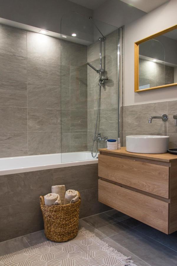 Danubio****2 Bedrooms-Be In The Center Of It All! Budapest Ngoại thất bức ảnh